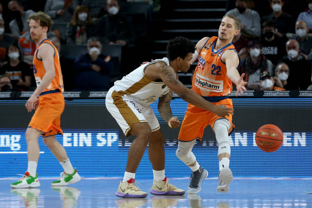 的威慑力 的威慑力