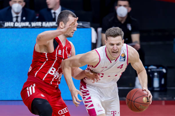 中也保持精 中也保持精