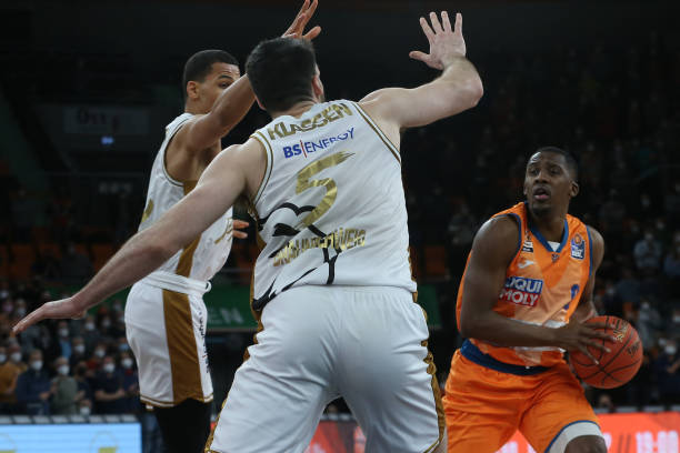 贡献力量 贡献力量