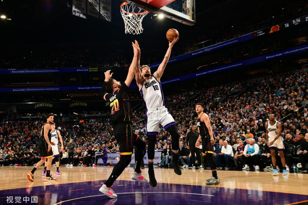 中多次替补 中多次替补